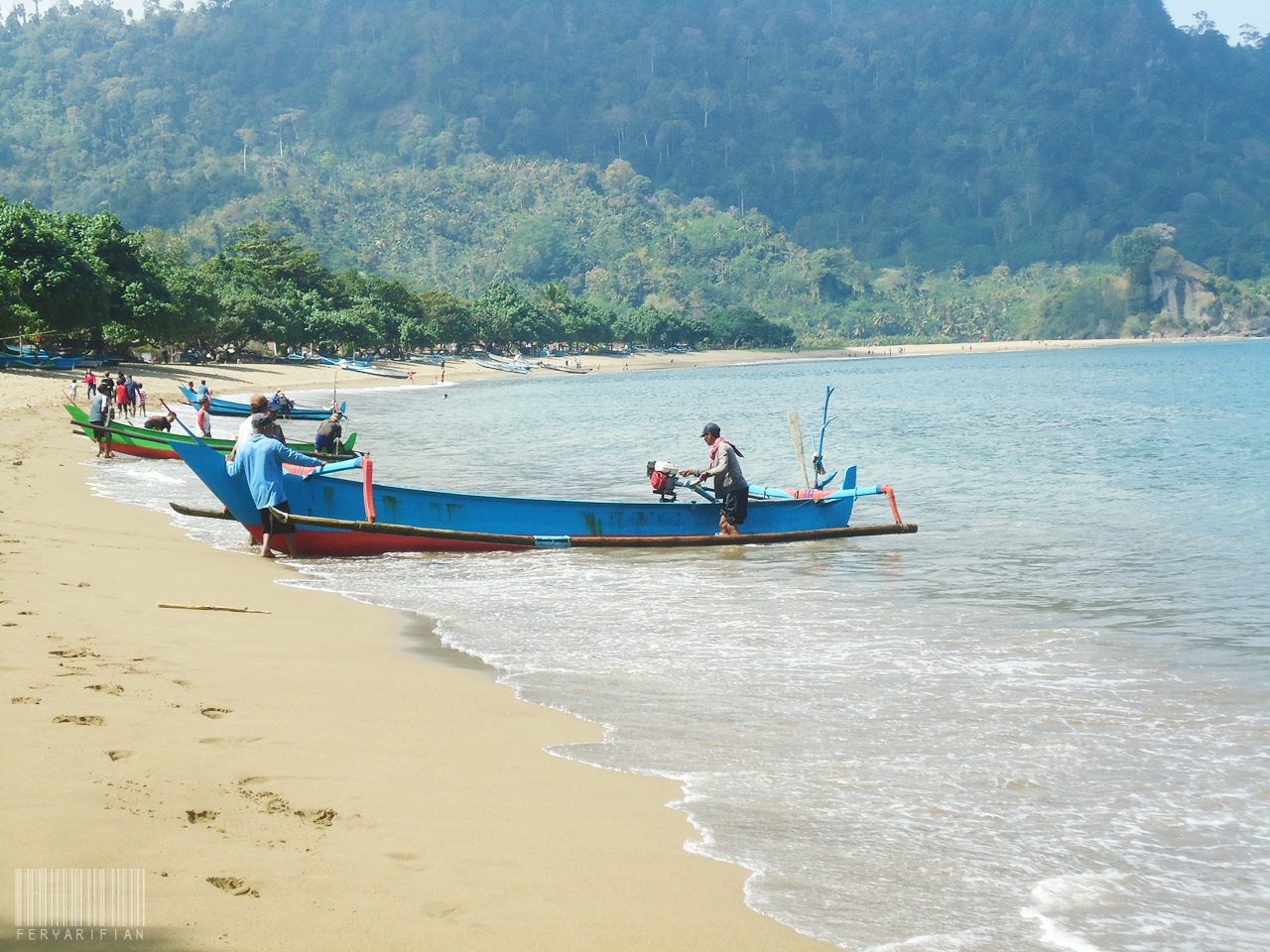 pantai di malang